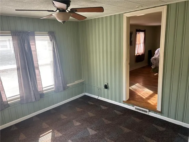 $97,000 | 1901 South Hardy Avenue, Independence, MO 64052