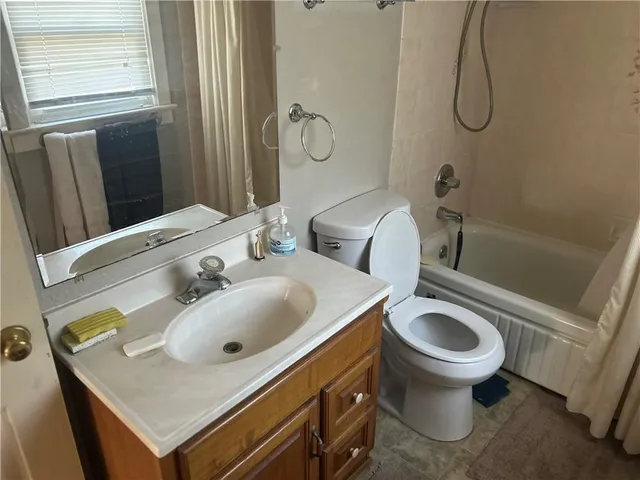 $97,000 | 1901 South Hardy Avenue, Independence, MO 64052