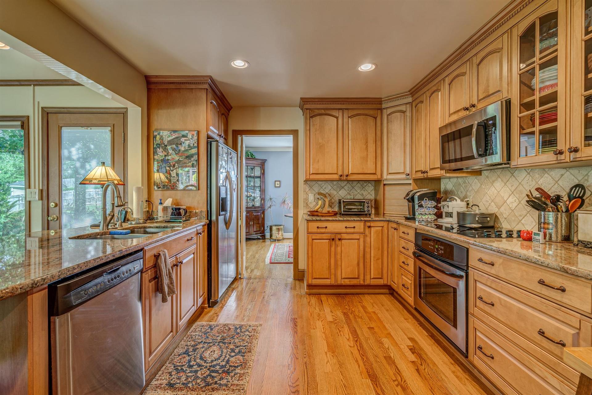 3258 White Oak Road Southwest Roanoke, VA 24014 - Photo 13 of 43 11-3258 White Oak 011