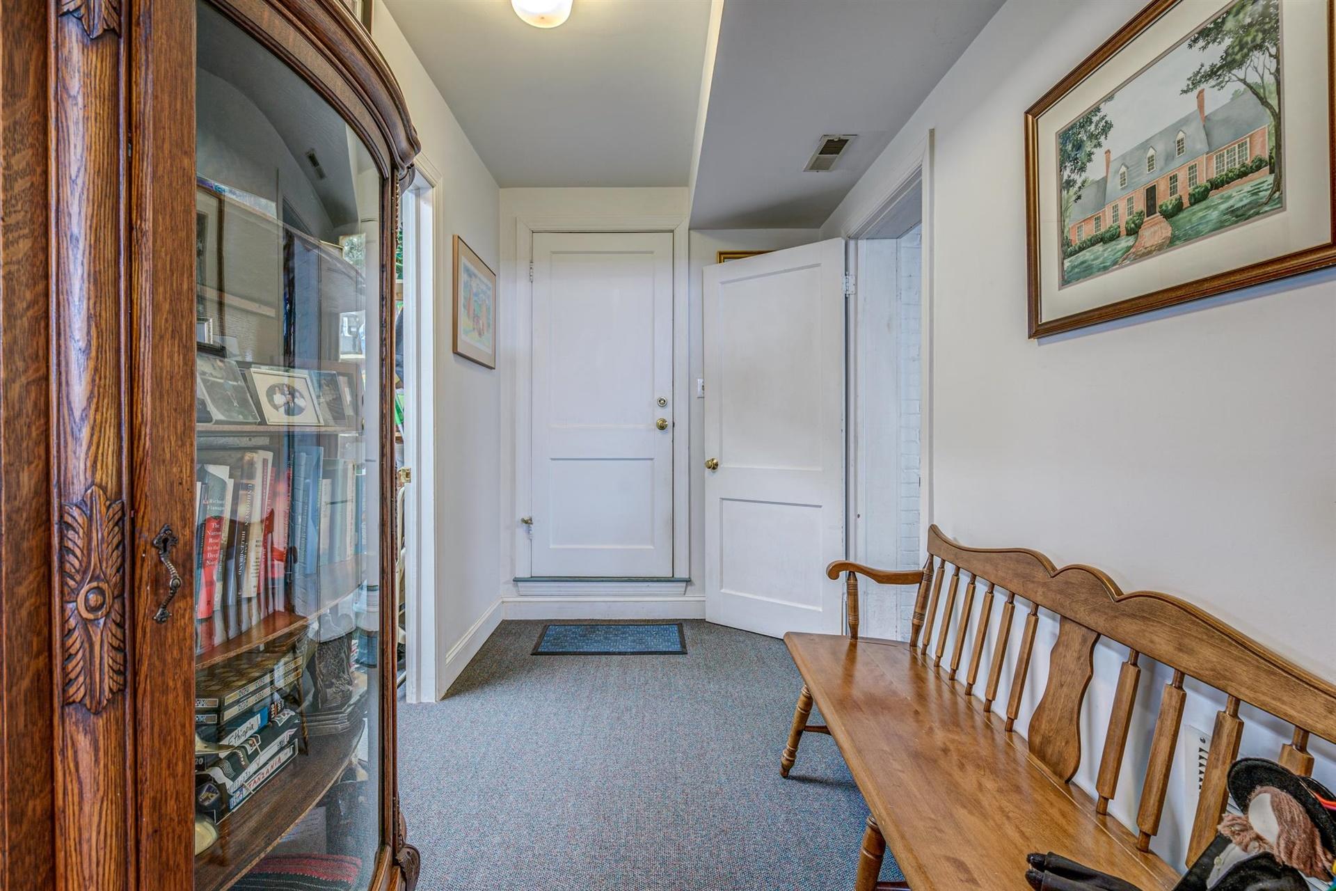 3258 White Oak Road Southwest Roanoke, VA 24014 - Photo 33 of 43 31-3258 White Oak 031
