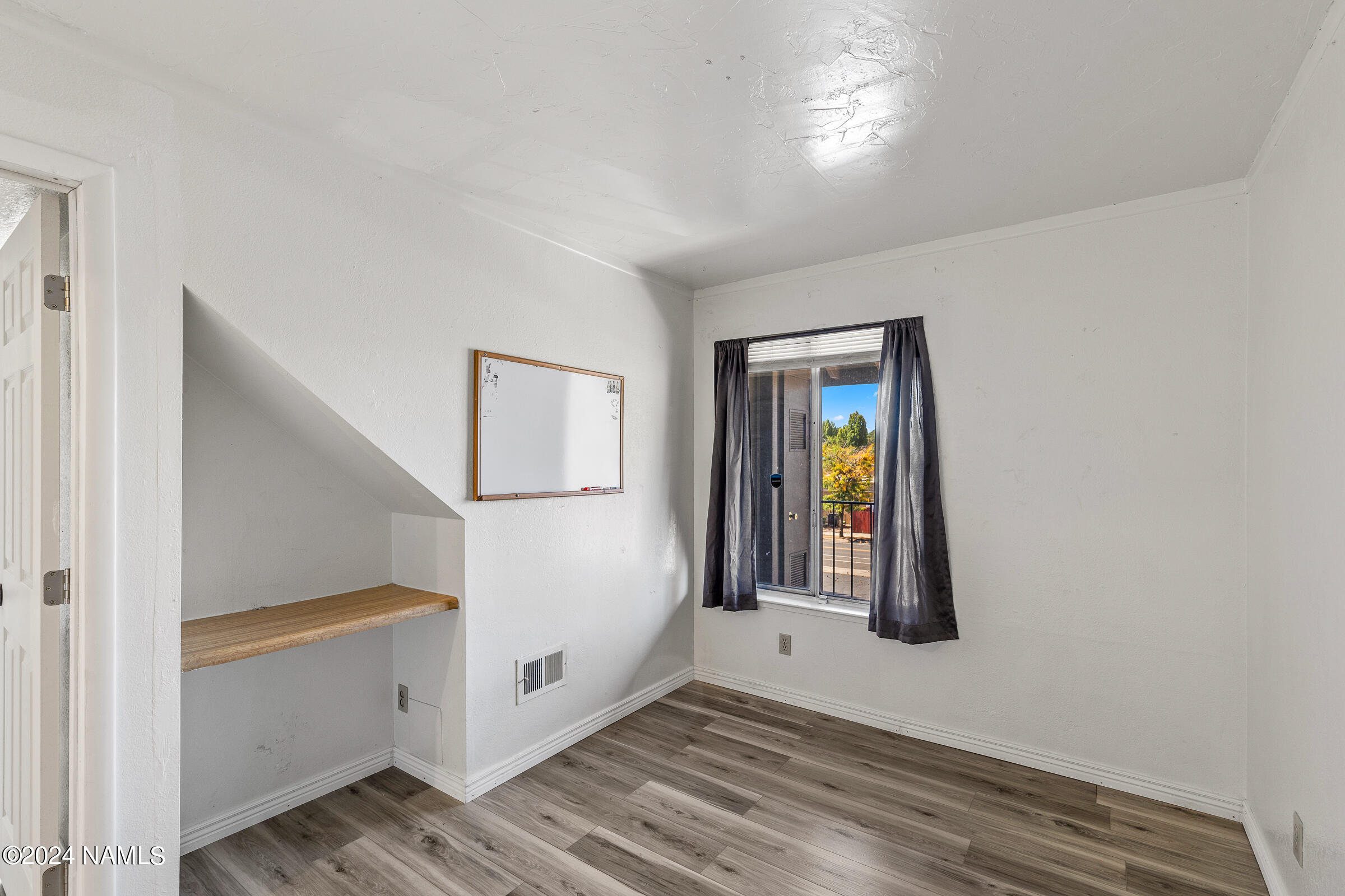 1200 South Riordan Ranch Street, Unit 2 Flagstaff, AZ 86001 - Photo 9 of 20 Bedroom 1