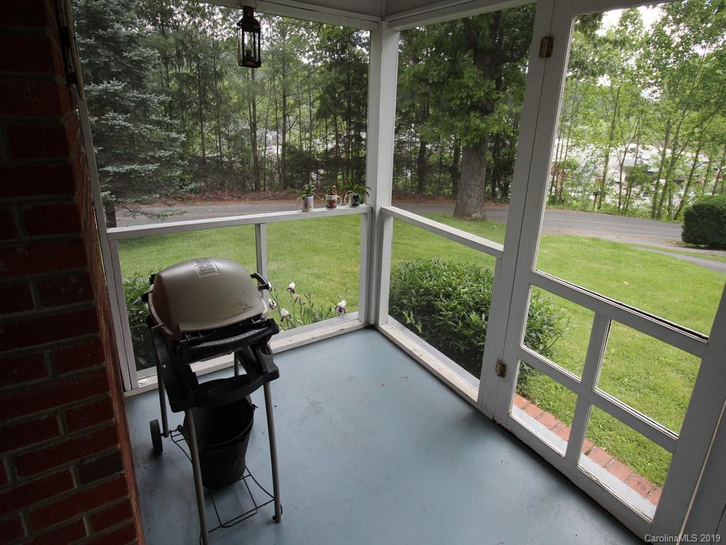 55 Mill Spring Road Burnsville, NC 28714 - Photo 13 of 25