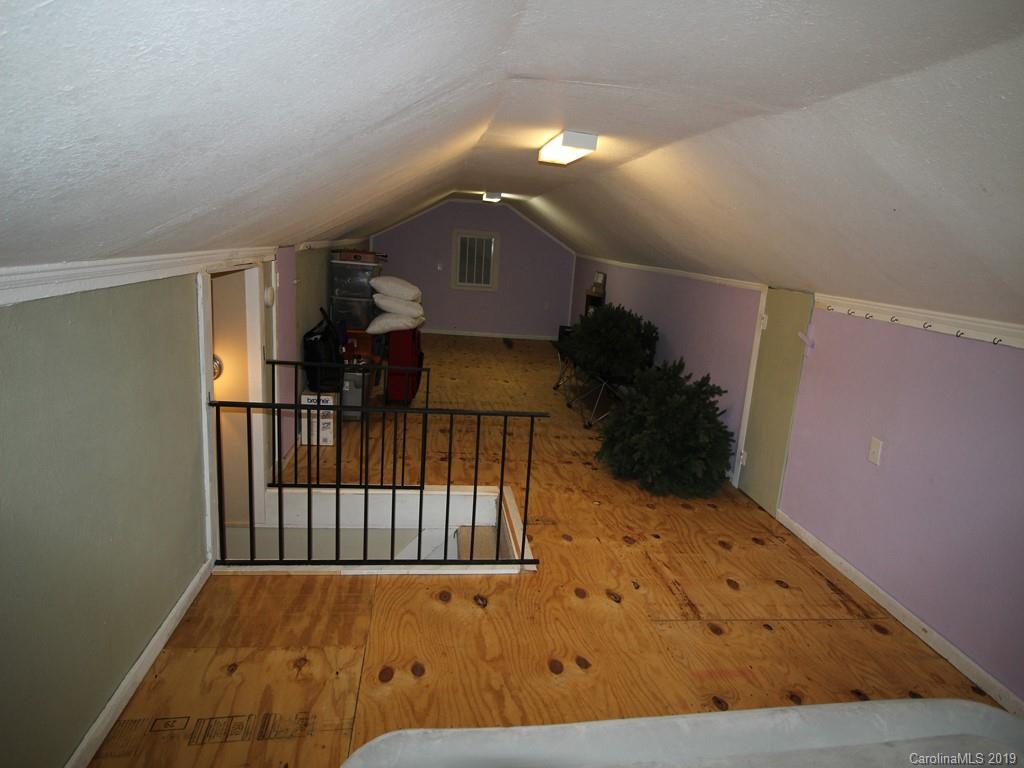 55 Mill Spring Road Burnsville, NC 28714 - Photo 16 of 25