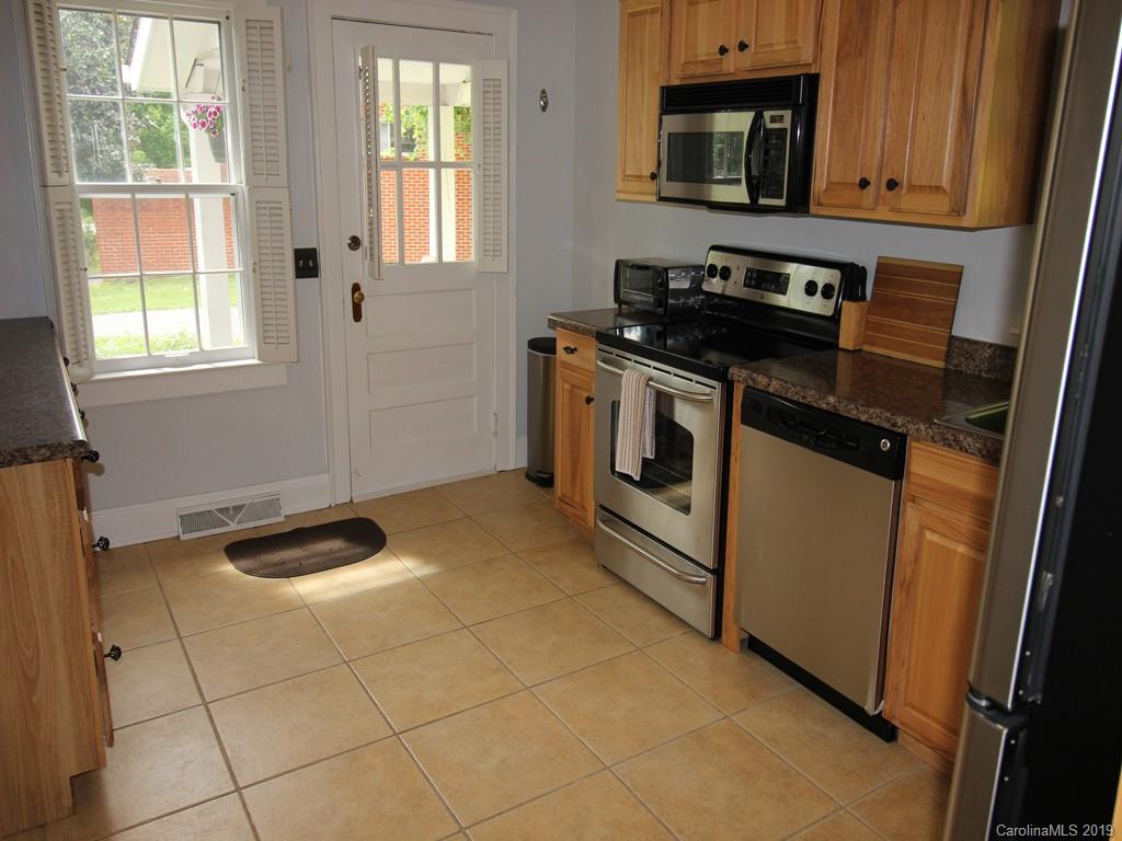 55 Mill Spring Road Burnsville, NC 28714 - Photo 7 of 25