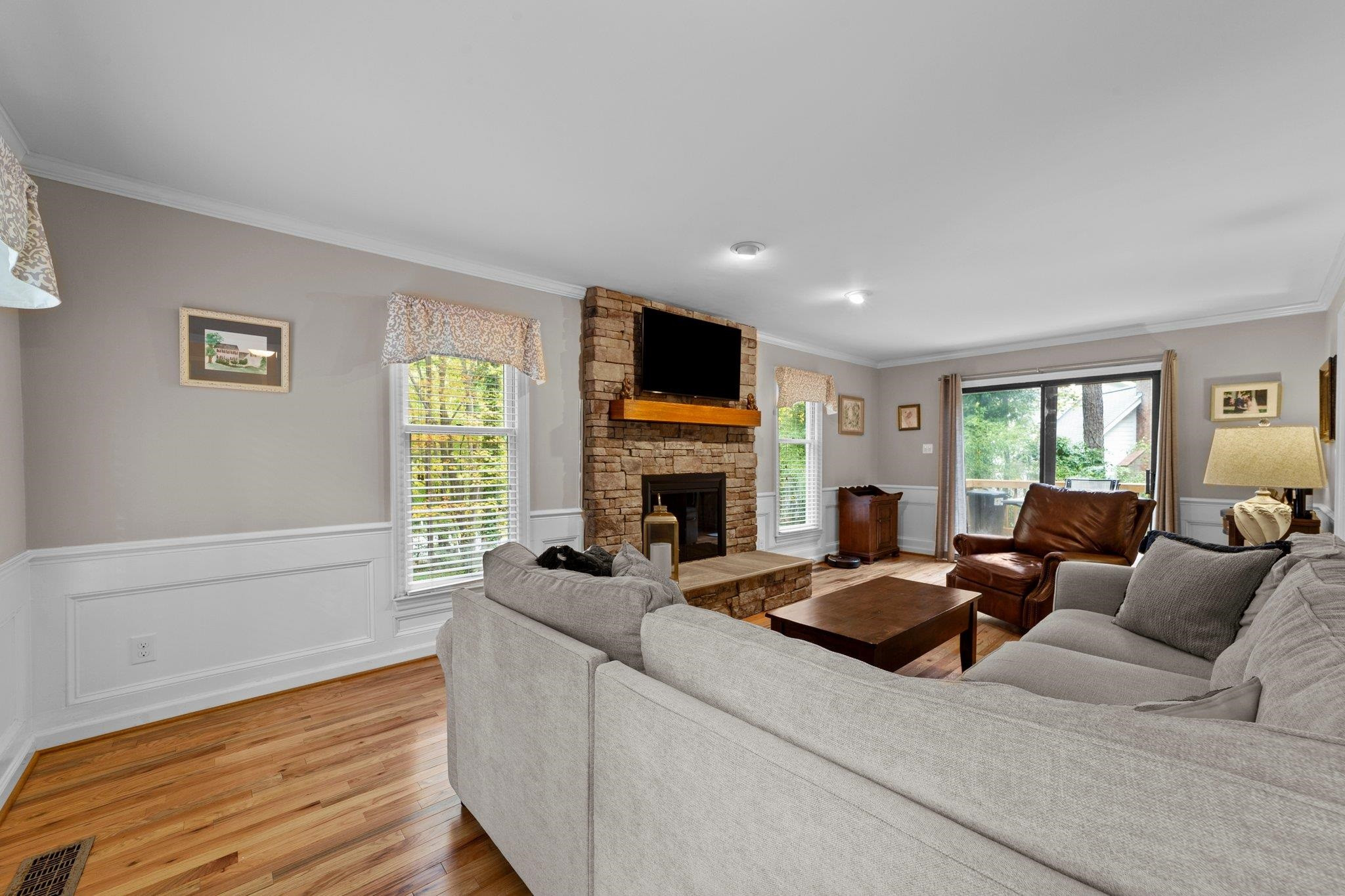 8709 Langtree Lane Raleigh, NC 27613 - Photo 10 of 49 Photo 10
