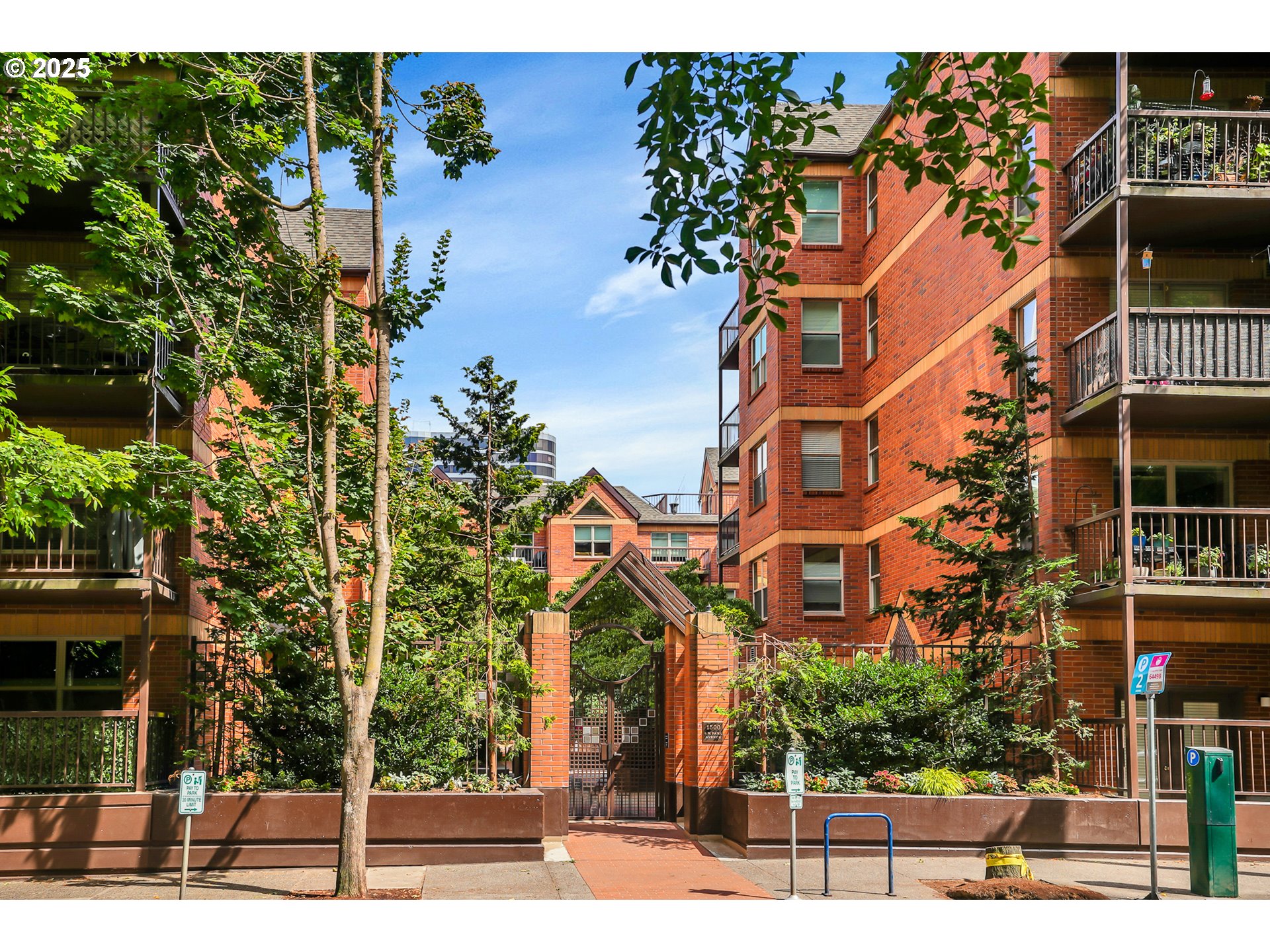 1500 Southwest Park Avenue, Unit 531 Portland, OR 97201 - Photo 24 of 26