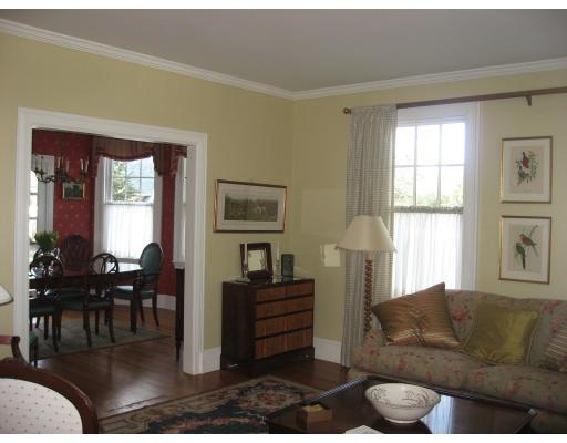32 Pine Street Wellesley, MA 02481 - Photo 3 of 14 a living room with furniture and a window