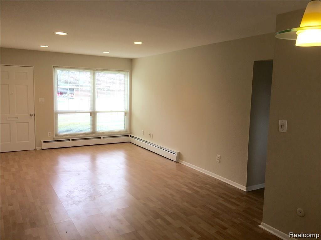 2910 West 13 Mile Road Royal Oak, MI 48073 - Photo 11 of 11