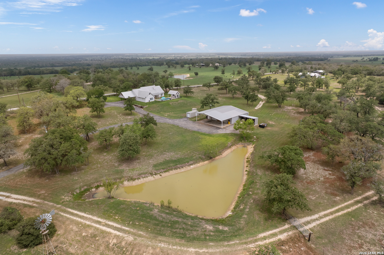 1899 Sunflower Luling, TX 78648 - Photo 31 of 43
