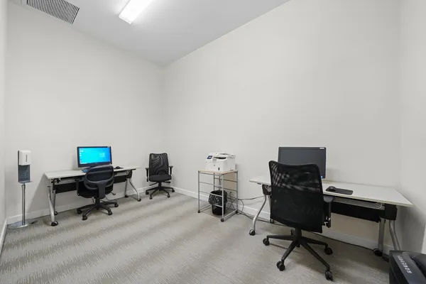 $950,000 | 1201 South Prairie Avenue, Unit 2403, Chicago, IL 60605