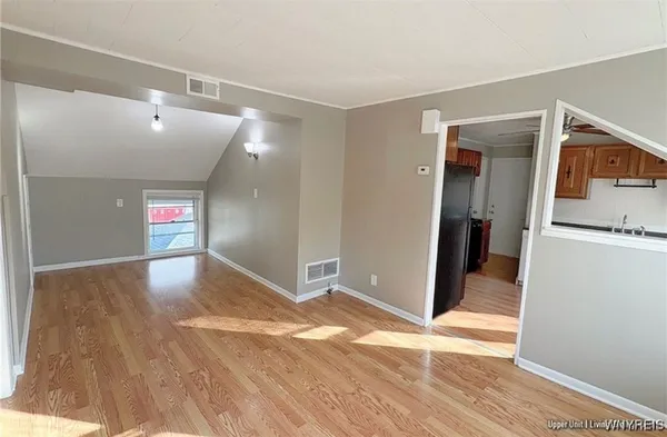 $1,650 | 8 Melrose Road, Amherst, NY 14221