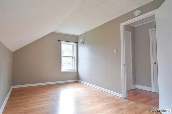 $1,650 | 8 Melrose Road, Amherst, NY 14221