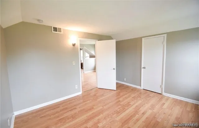 $1,700 | 8 Melrose Road, Amherst, NY 14221