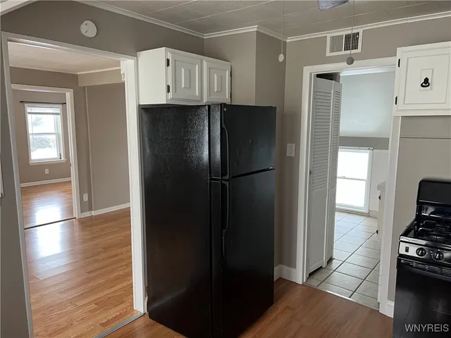 $1,700 | 8 Melrose Road, Amherst, NY 14221