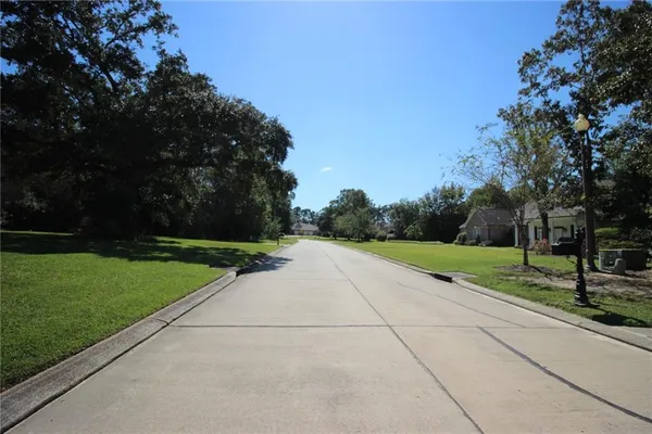 $154,900 | 1233 Bluff Drive, Slidell, LA 70461