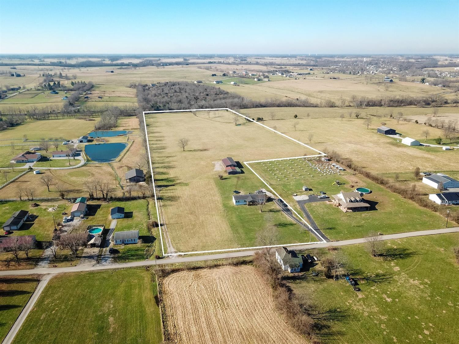 310 Robinson Roe Road Harrodsburg, KY 40330 - Photo 2 of 21 Listing Photo