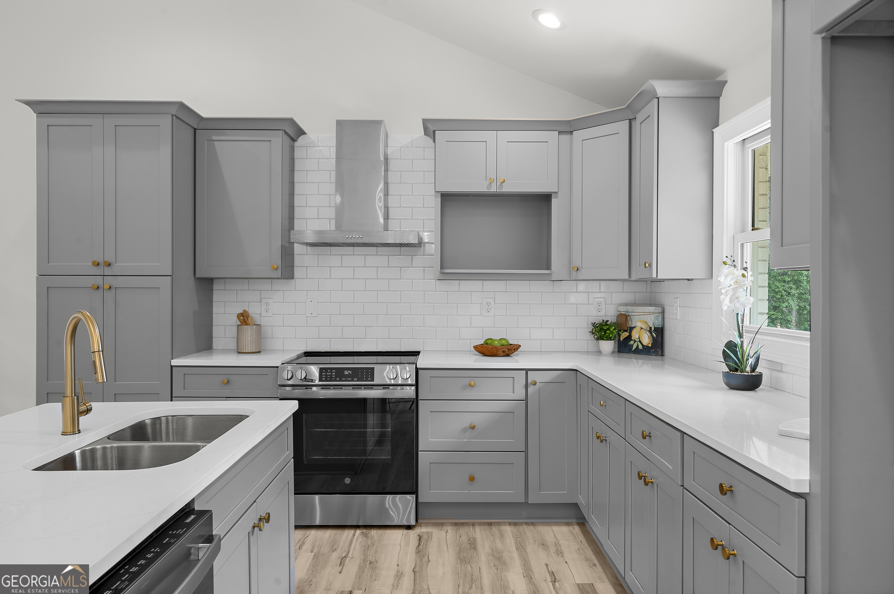 922 Linch Road Senoia, GA 30276 - Photo 2 of 58