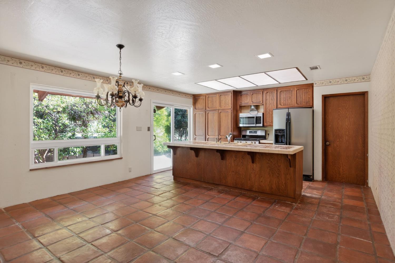 2170 Ladera Road Ojai, CA 93023 - Photo 13 of 37