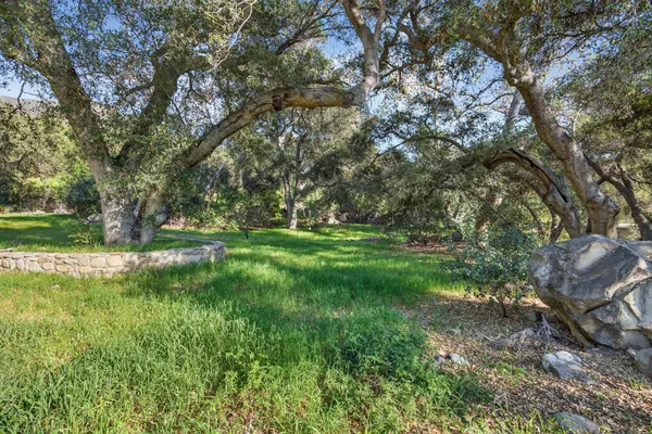 $1,599,000 | 2170 Ladera Road, Ojai, CA 93023