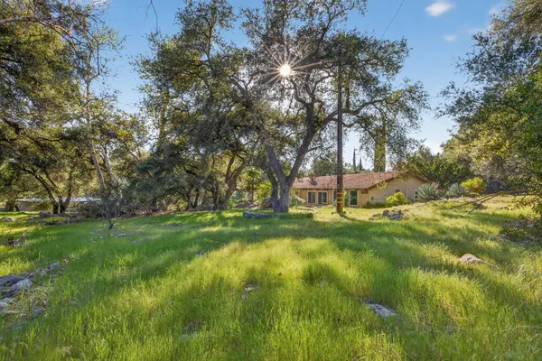 $1,599,000 | 2170 Ladera Road, Ojai, CA 93023