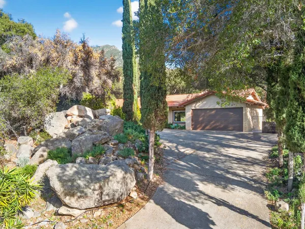 $1,599,000 | 2170 Ladera Road, Ojai, CA 93023