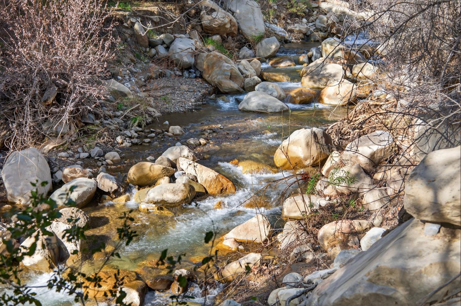 2170 Ladera Road Ojai, CA 93023 - Photo 6 of 37