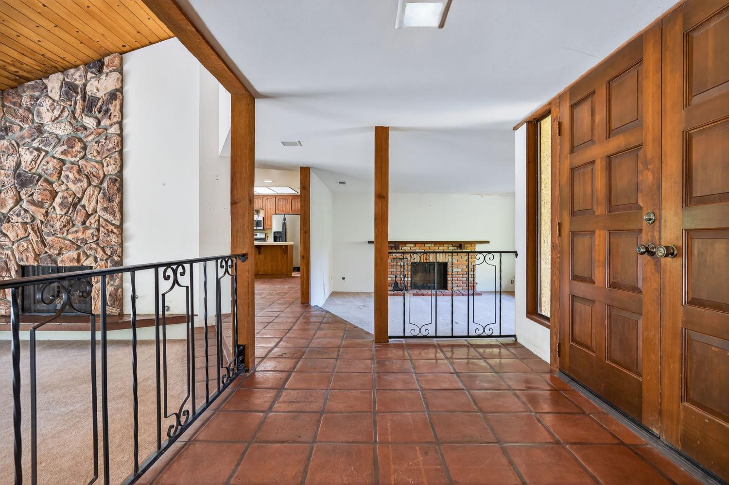 2170 Ladera Road Ojai, CA 93023 - Photo 9 of 37