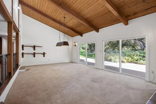 $1,599,000 | 2170 Ladera Road, Ojai, CA 93023