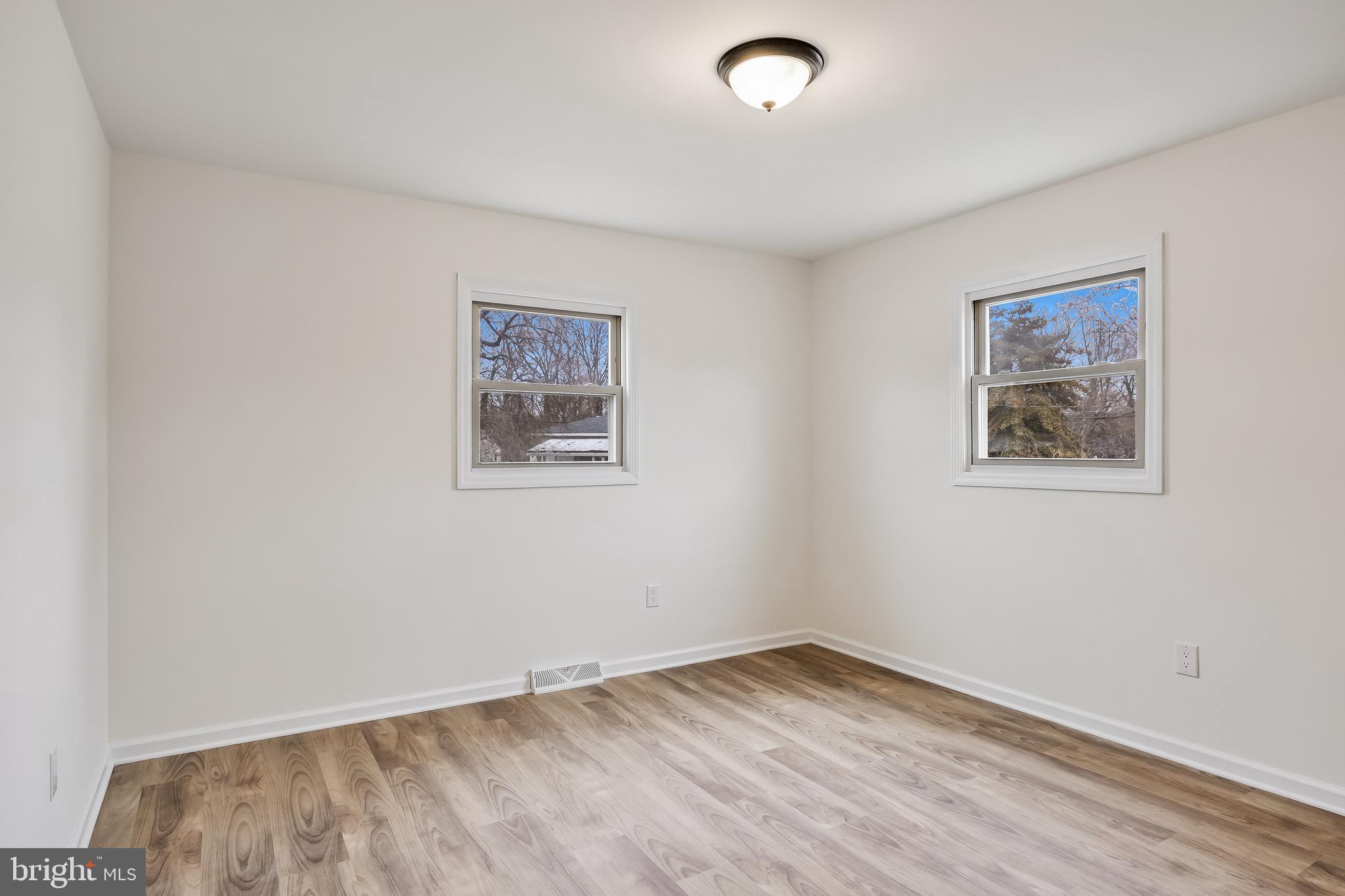 501 5th Lindenwold, NJ 08021 - Photo 17 of 27 Gallery Image 17