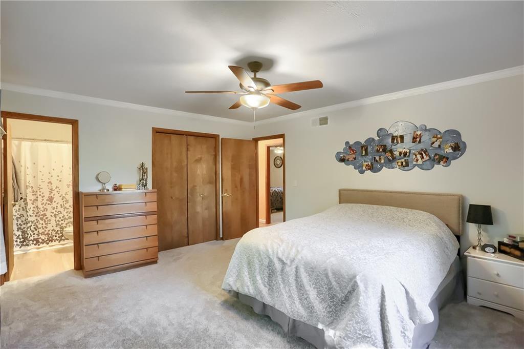 2250 West Hardies Road Gibsonia, PA 15044 - Photo 14 of 25 Gallery Image 14