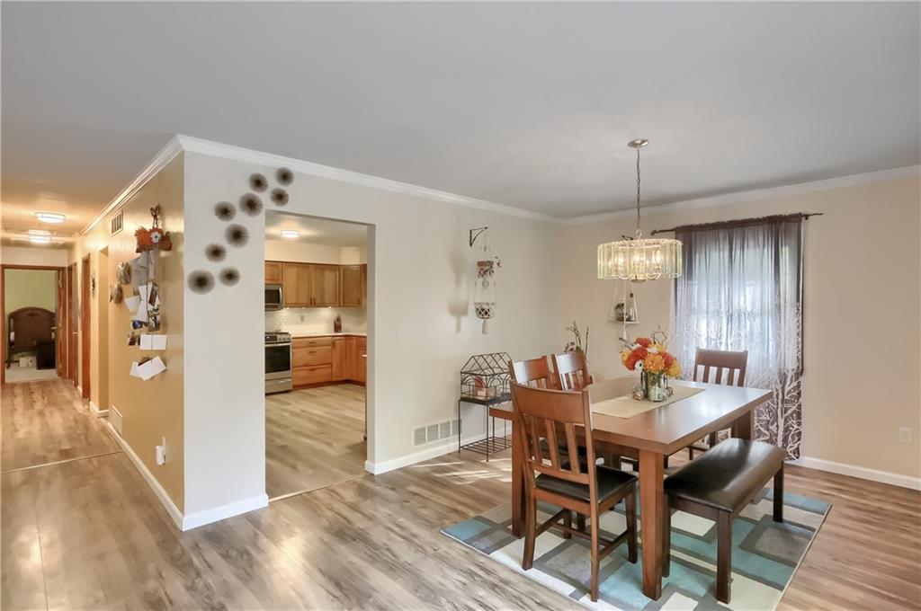 2250 West Hardies Road Gibsonia, PA 15044 - Photo 6 of 25 Gallery Image 6