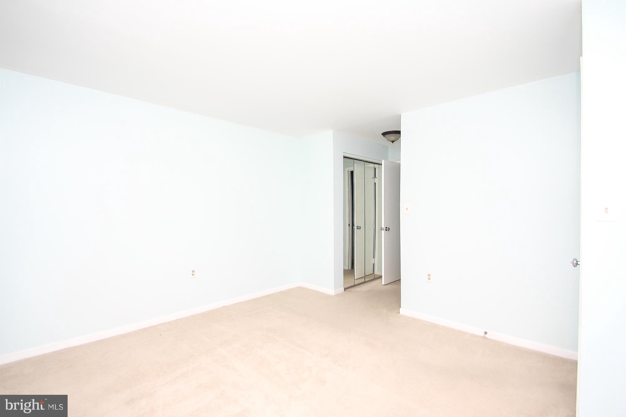 654 Charles Street, Unit R15 Baltimore, MD 21230 - Photo 18 of 25 Bedroom