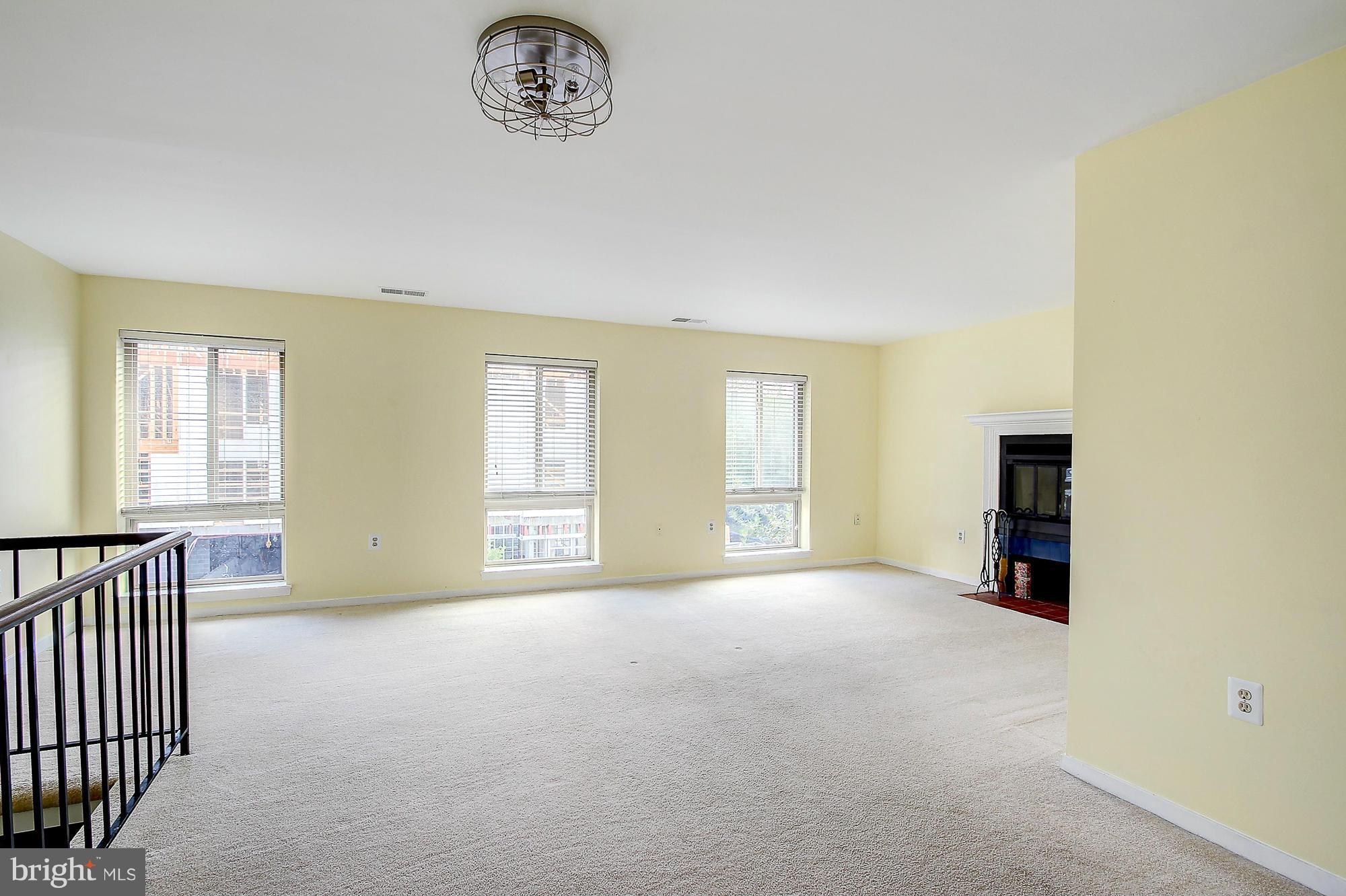 654 Charles Street, Unit R15 Baltimore, MD 21230 - Photo 5 of 25 Dining Room
