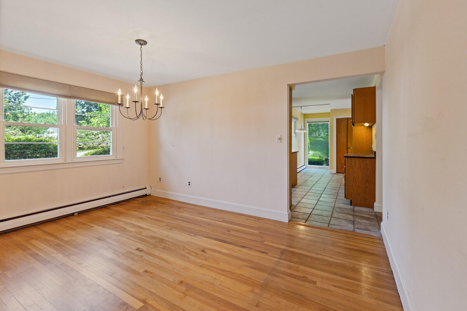 24 High Street Hallowell, ME 04347 - Photo 12 of 52 66_BP5A0267_mls