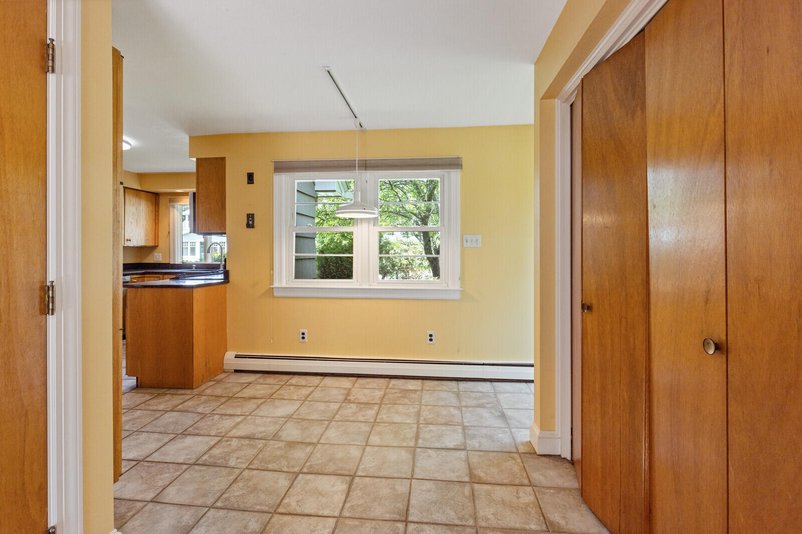 24 High Street Hallowell, ME 04347 - Photo 21 of 52 54_BP5A0303_mls