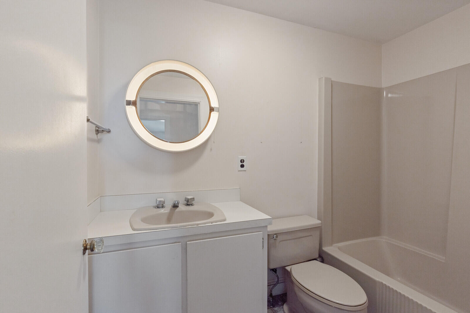 24 High Street Hallowell, ME 04347 - Photo 42 of 52 69_BP5A0258_mls