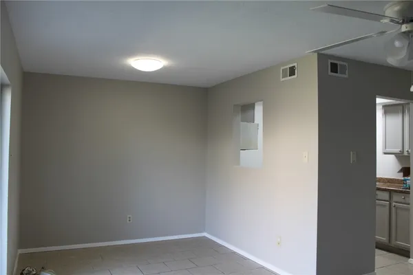 $900 | 2403 Bosque Drive, Unit B, College Station, TX 77845