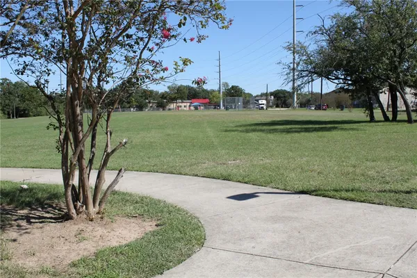 $900 | 2403 Bosque Drive, Unit B, College Station, TX 77845