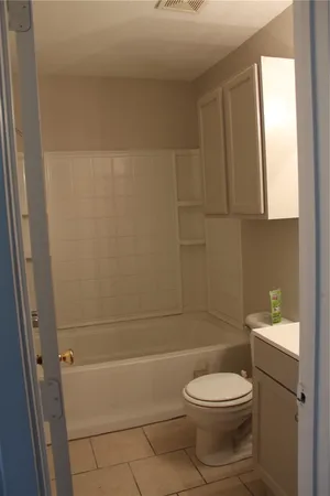 $900 | 2403 Bosque Drive, Unit B, College Station, TX 77845