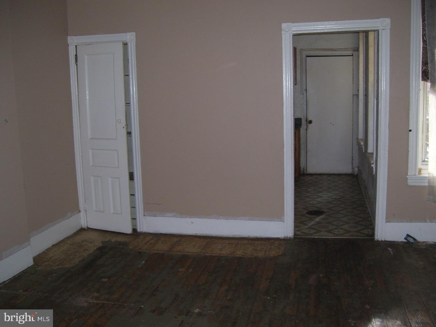 1330 East Rittenhouse Street Philadelphia, PA 19138 - Photo 3 of 13 Dining Room