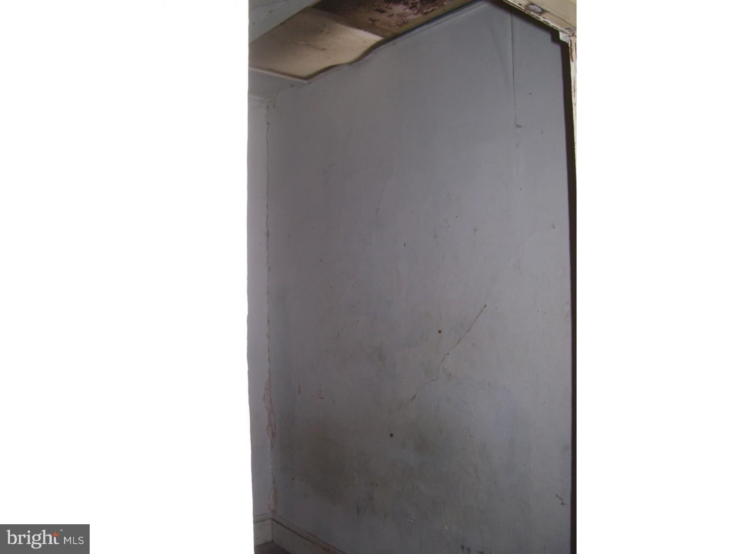 1330 East Rittenhouse Street Philadelphia, PA 19138 - Photo 8 of 13 Walk-in Closet
