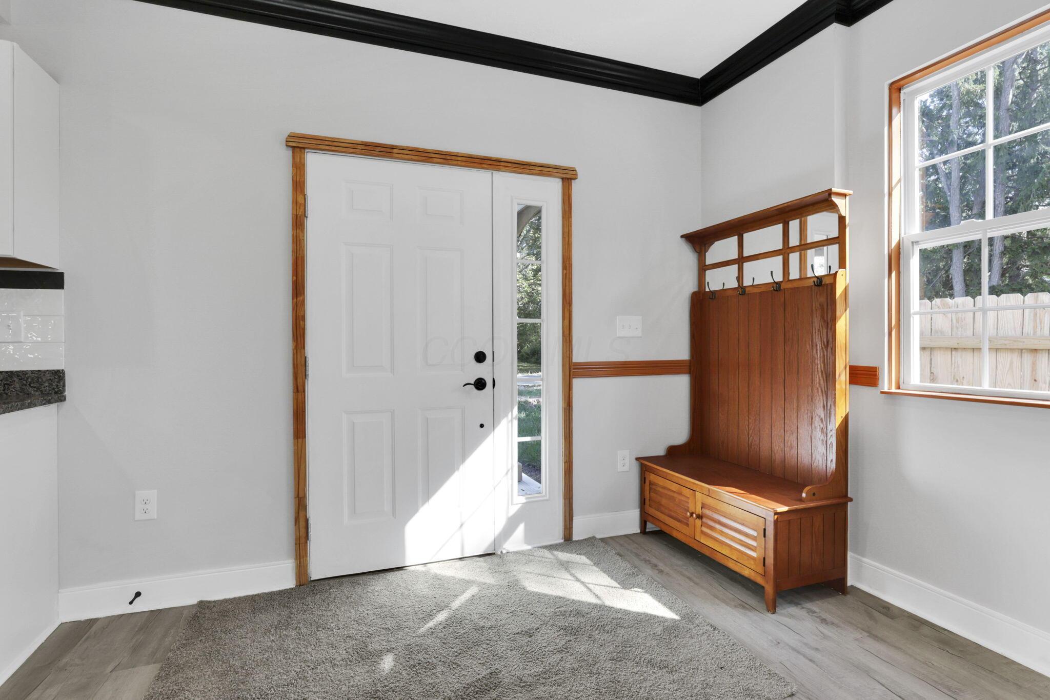 2625 Clybourne Road Columbus, OH 43231 - Photo 10 of 50 10-web-or-mls-011A8551