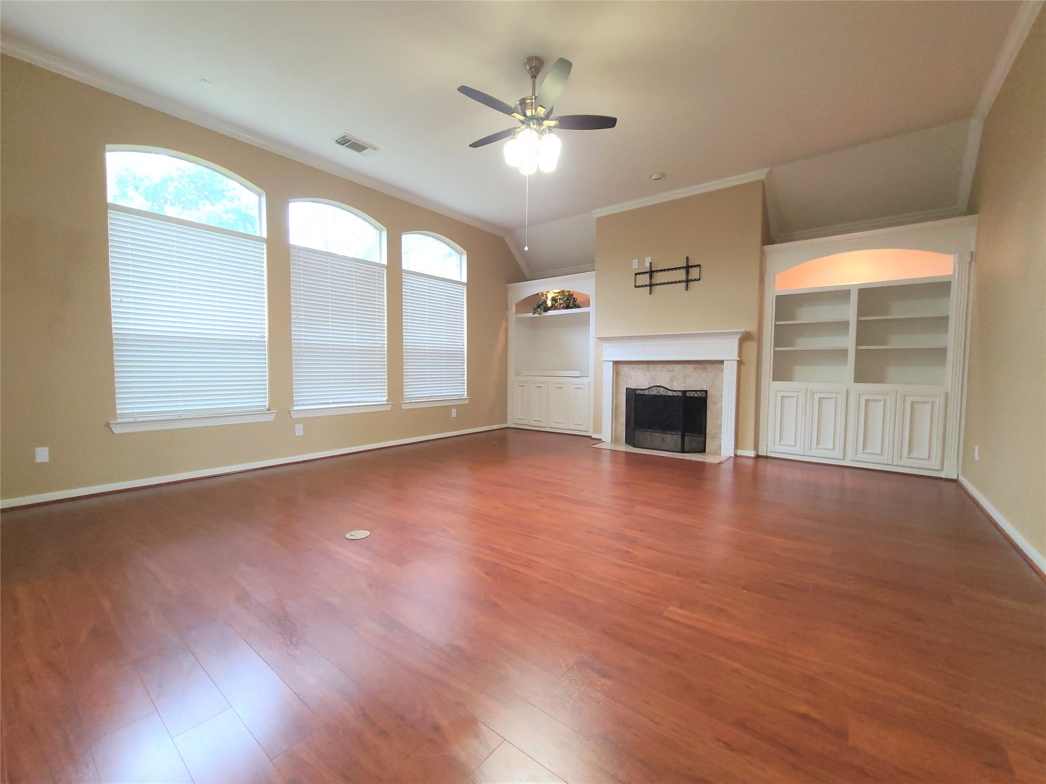 7015 Pinefern Lane Spring, TX 77379 - Photo 7 of 16