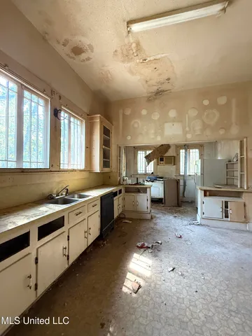 $50,000 | 104 1st Street North, Osyka, MS 39657