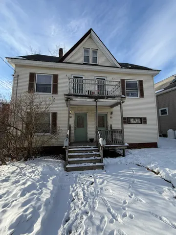 $379,000 | 18-20 Elm Street, Derry, NH 03038