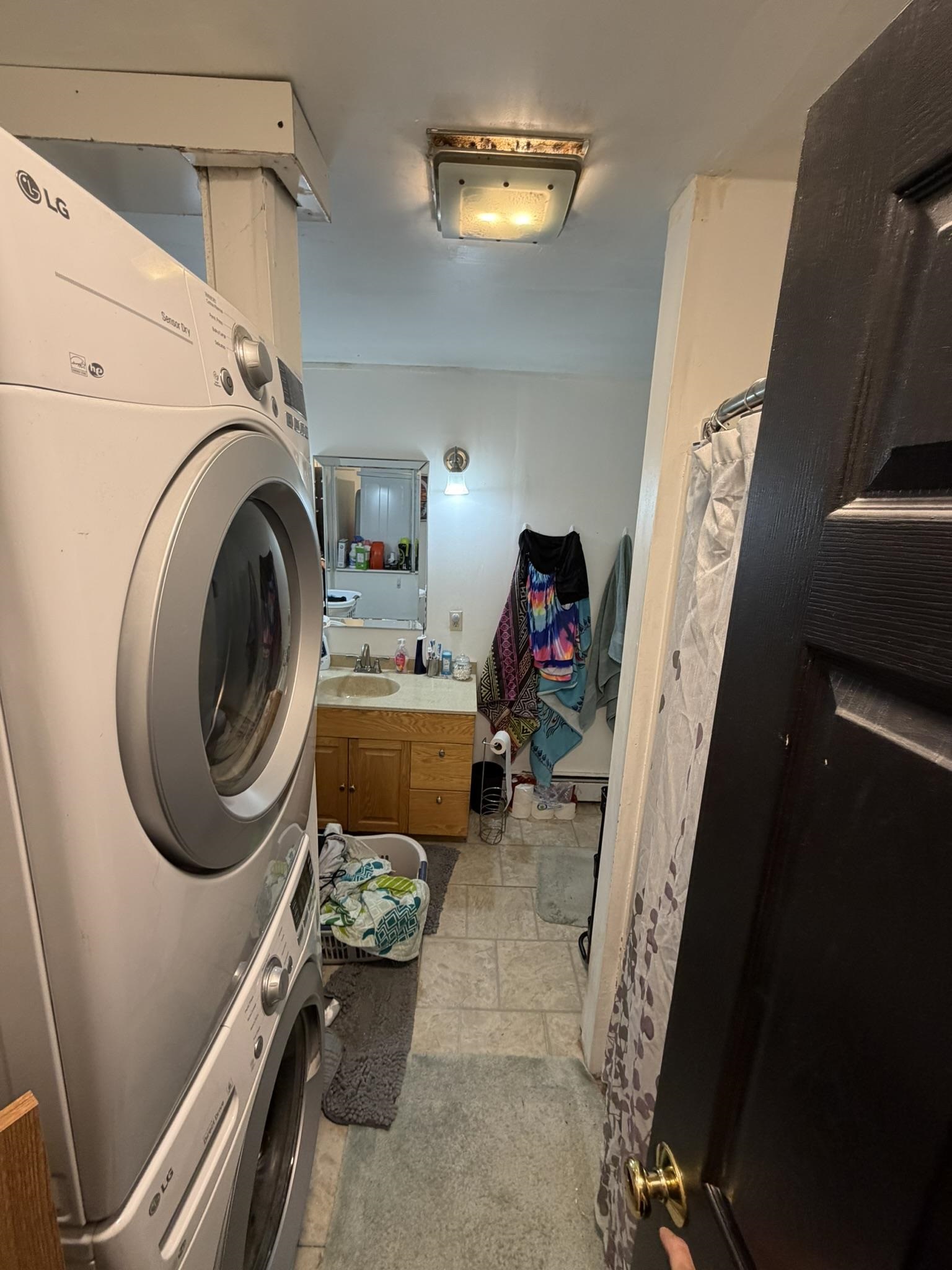 18-20 Elm Street Derry, NH 03038 - Photo 13 of 41