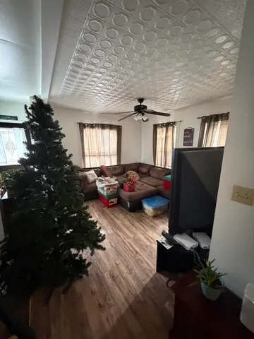 $379,000 | 18-20 Elm Street, Derry, NH 03038