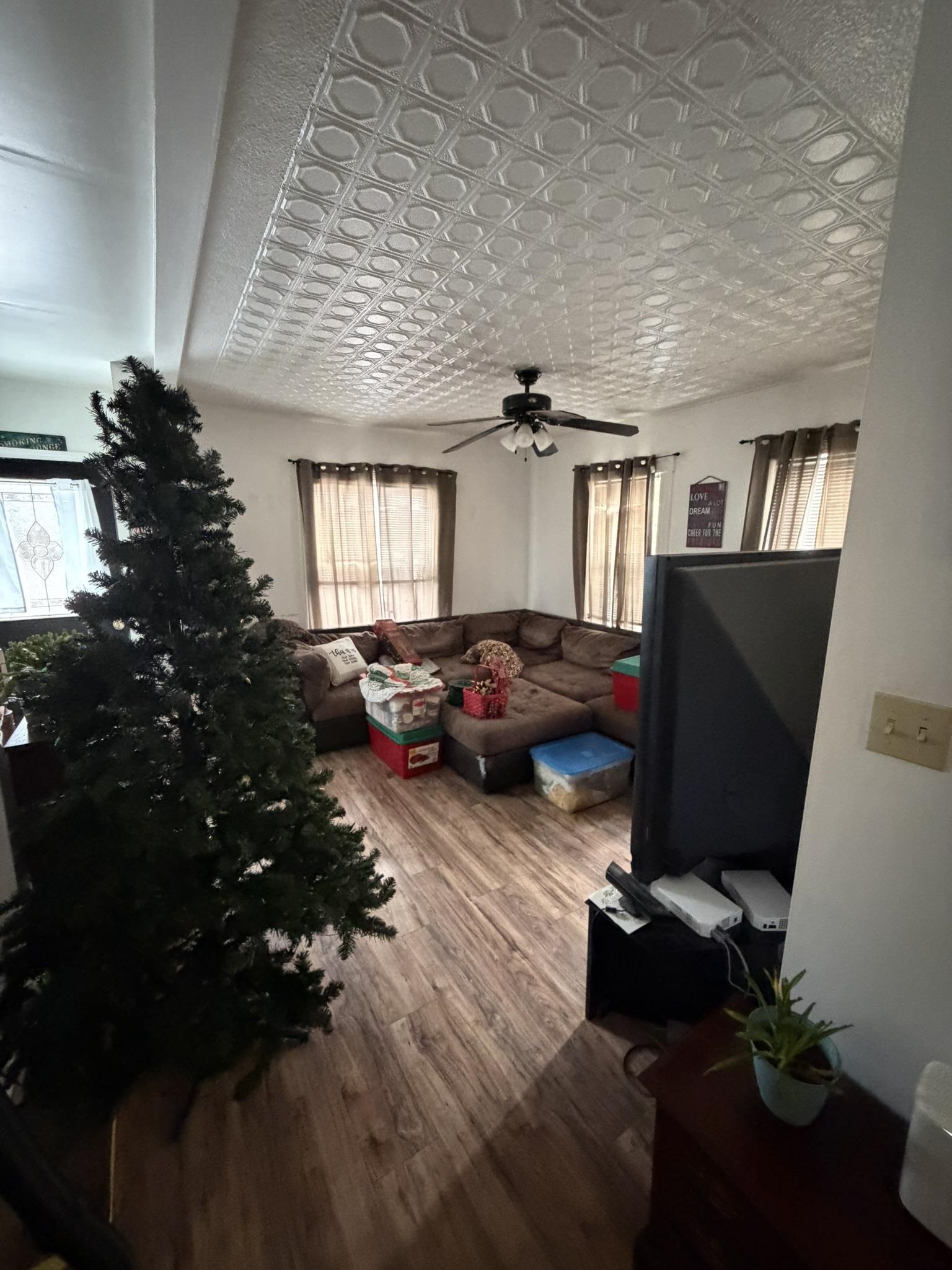 18-20 Elm Street Derry, NH 03038 - Photo 21 of 41