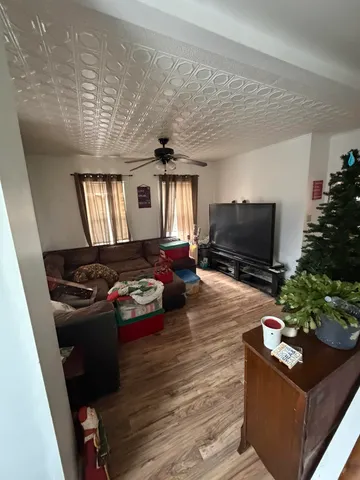 $379,000 | 18-20 Elm Street, Derry, NH 03038