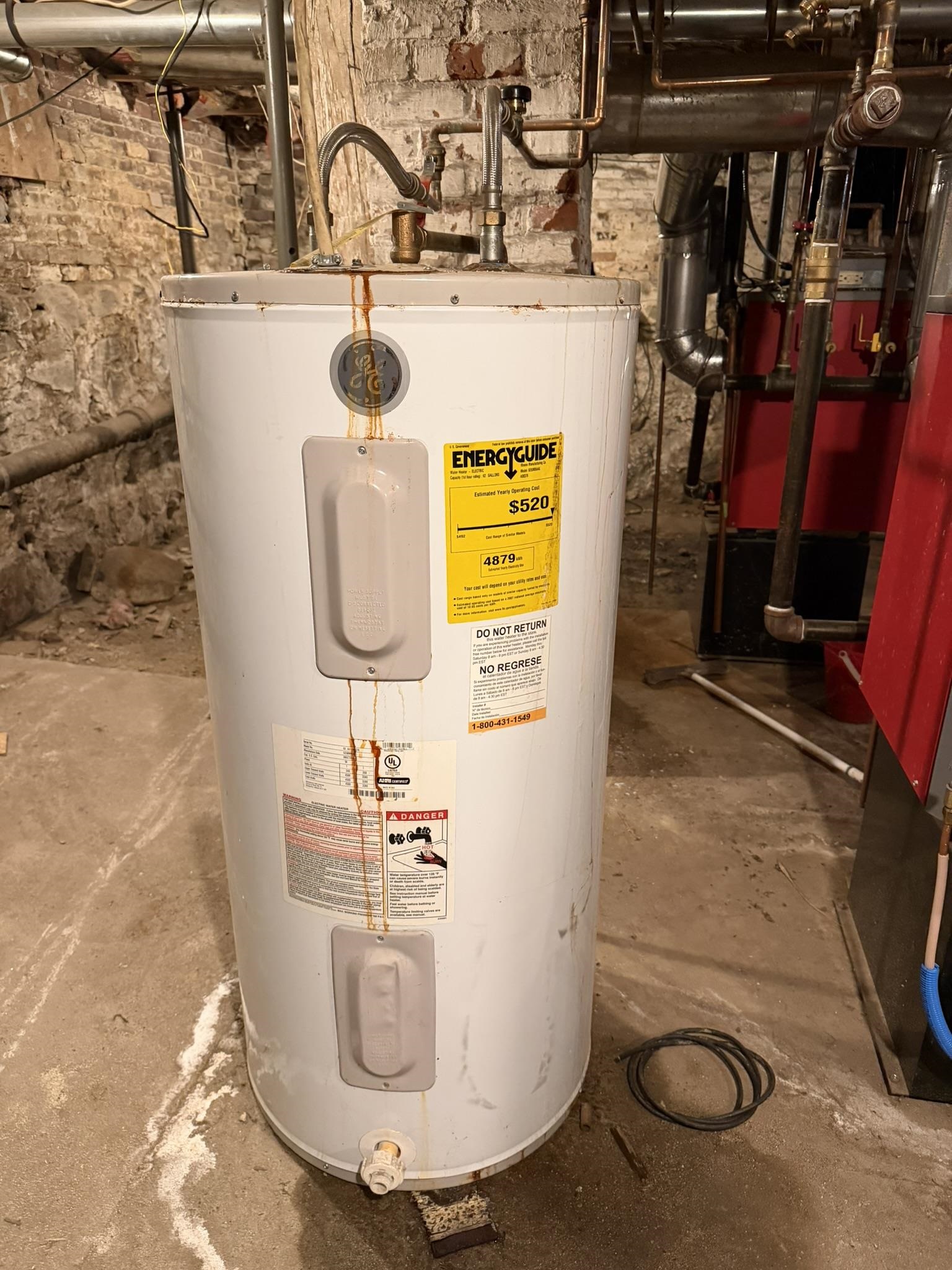 18-20 Elm Street Derry, NH 03038 - Photo 29 of 41